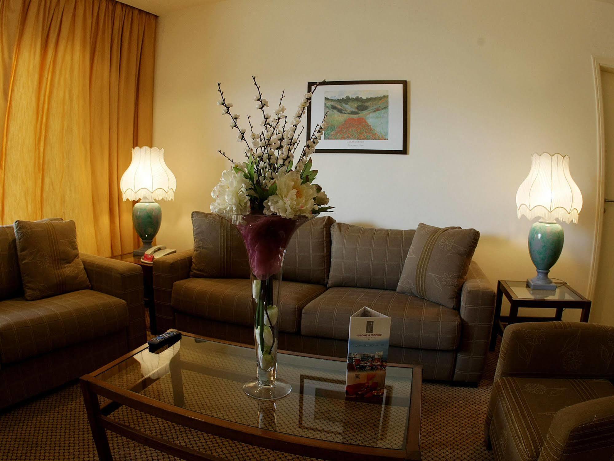 Markazia Suites Beirut Exterior foto